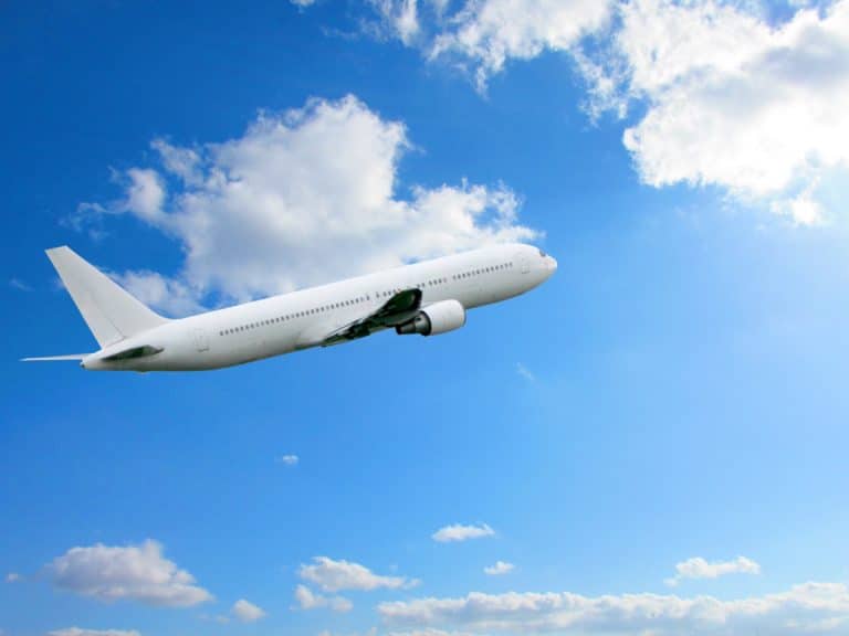 飛機出航